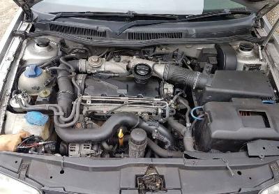 Volkswagen Bora tdi spares or repair thumb-15916