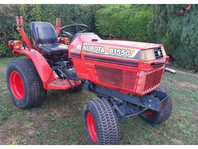 Kubota B1550 4WD Compact Tractor - lovely condition £3850 ono  1