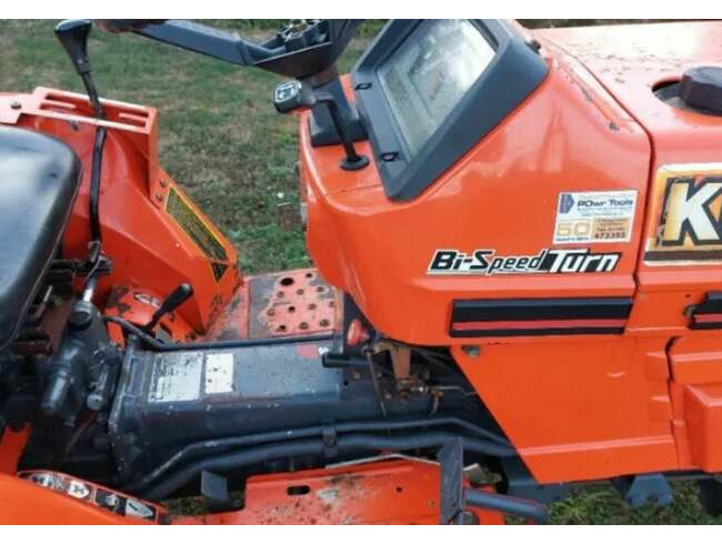 Kubota B1550 4WD Compact Tractor - lovely condition £3850 ono  4