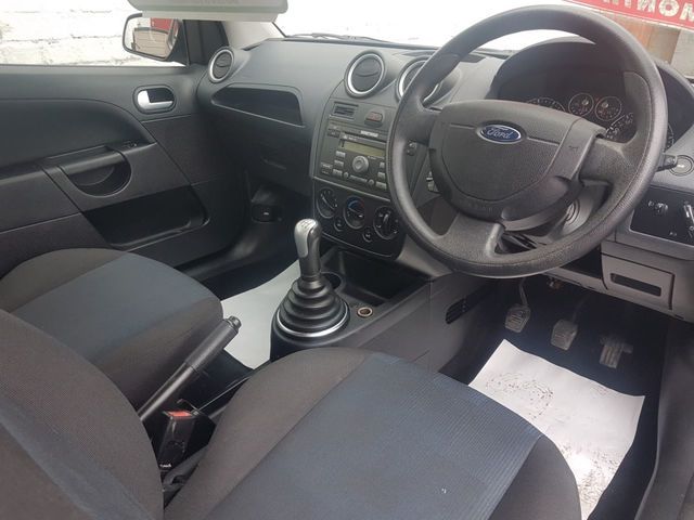  2006 Ford Fiesta 1.2 Zetec16V 3d  4