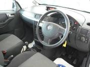 2004 (53 reg) 76000 mileage Vauxhall Meriva 1.6 8v Life thumb-18594