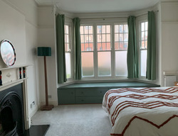 Lovely 2 Bedroom + Home Office Ground Floor Flat with Private 50ft Garden Harlesden