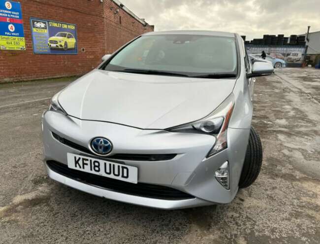 Toyota Prius, Electric, Automatic thumb-123929