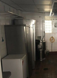 Hot Food Unit To Let - May Sell: Busy Location thumb-20583