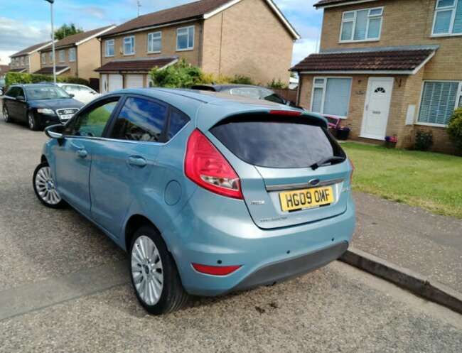 2009 Ford, Fiesta, Hatchback, Manual, 1560 (cc), 5 Doors  1