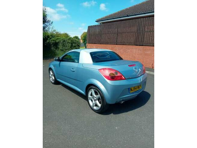 2004 Vauxhall Tigra Convertible 1.8 Sport  4