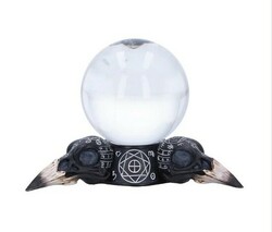 Discover the Mystical World with Stunning Crystal Balls thumb-129057