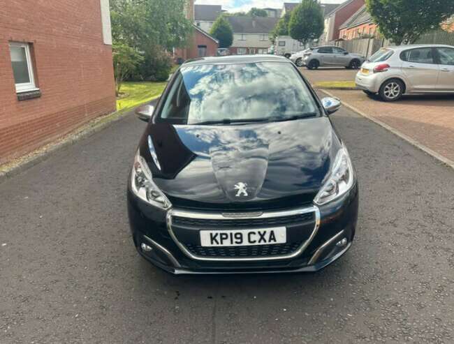 2019 Peugeot 208, Manual, Petrol 5dr  5