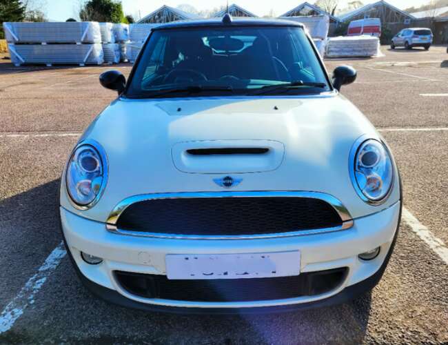 2011 Mini Cooper Convertible R57 thumb-129739