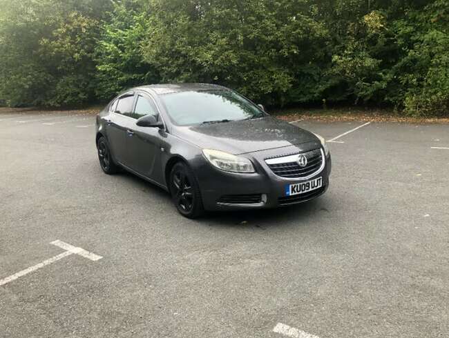 2009 Vauxhall, Insignia, Hatchback, Manual, 1956 (cc), 5 Doors