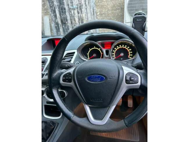 2008 Ford, Fiesta, Hatchback, Manual, 1560 (cc), 3 Doors thumb-130239