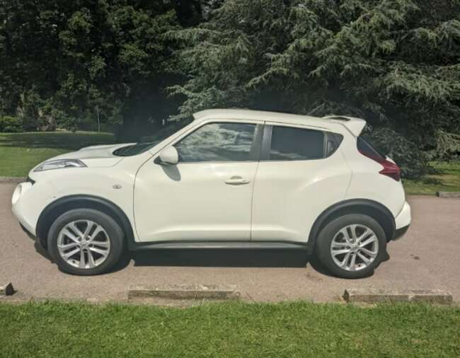 2012 Nissan, Juke, Hatchback, Manual, 1618 (cc), 5 Doors