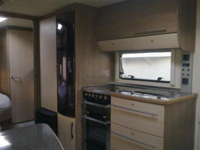  2013 Fendt caravan 650 Mayfair ( model) like hobby and tabbert