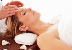 Reiki, Crystal Healing, Professional Relaxing Spa Massage