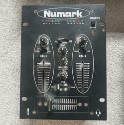 DJ Decks Equipment thumb-44414