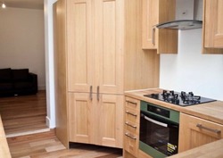 5 Bed Property Available now Holloway thumb-45987