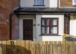Cute 2 Bedroom House to Let thumb-46118