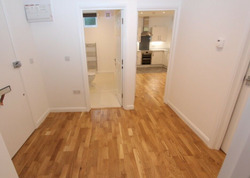 G05-Spacious Two Bed Flat & Study Room