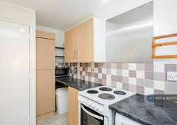 1 Bedroom Flat in Donne House