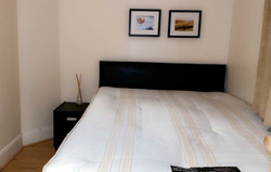 A Lovely Double Room in Canning Town