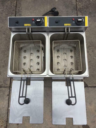 Buffalo Double Fryer. Catering Equipment. Commercial Fryer thumb-47851